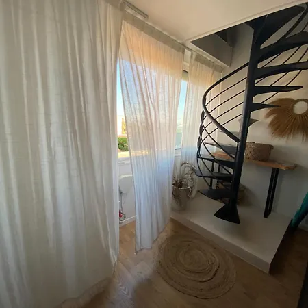 Apartman Duplex Lumineux- Vue Canal- Centreville- 5personnes Palavas-les-Flots