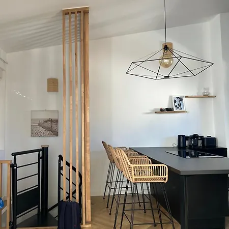 Appartement Duplex Lumineux- Vue Canal- Centreville- 6pers